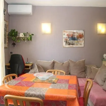 Agay Plage 10 Apartamento